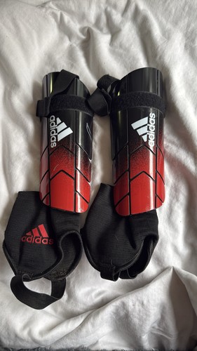 Adidas predator match - adidas, shin